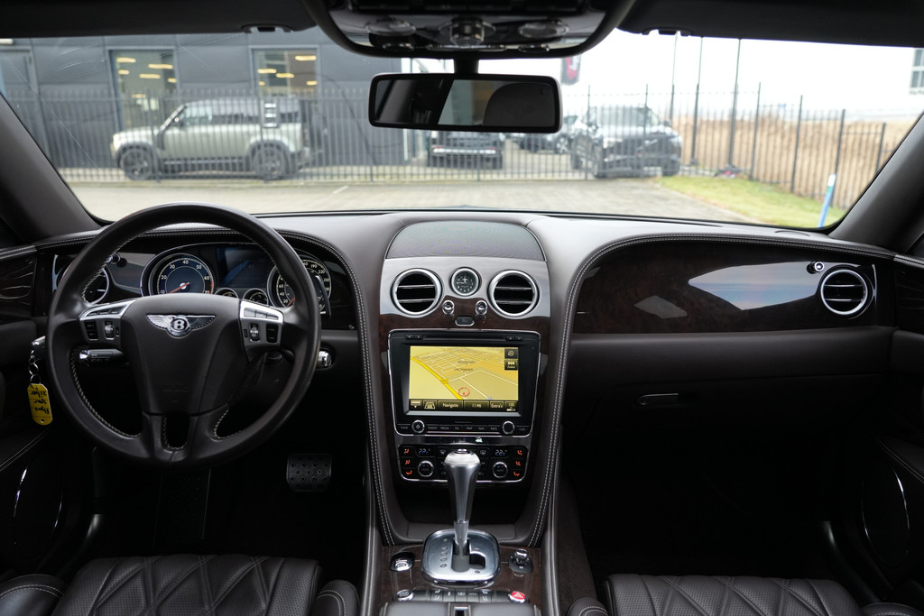 40265767-2.jpg