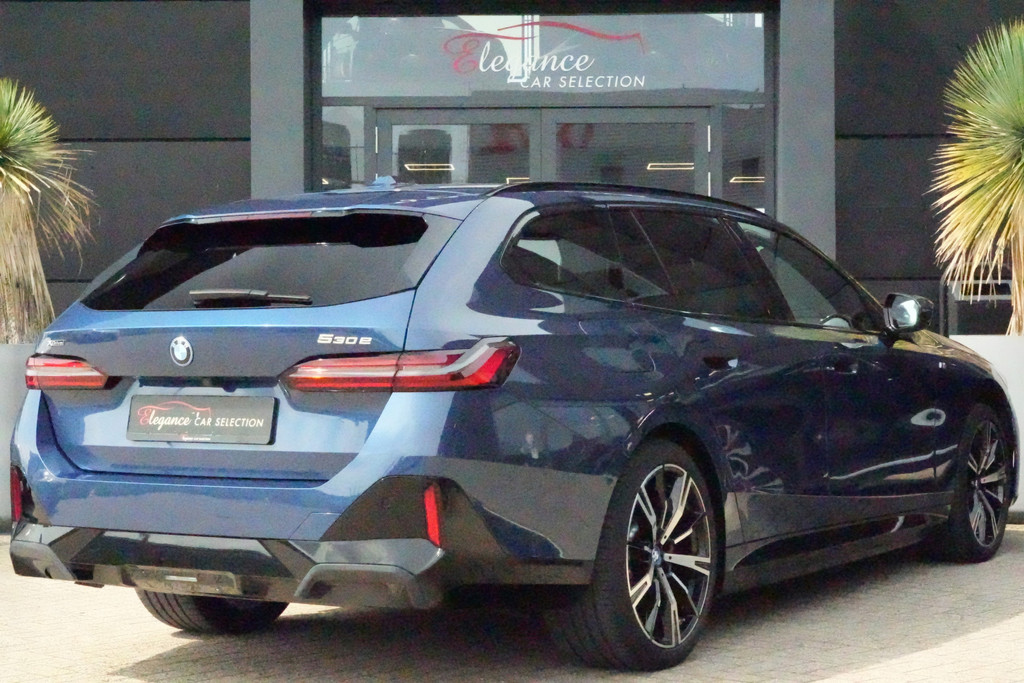 53935188-1.jpg