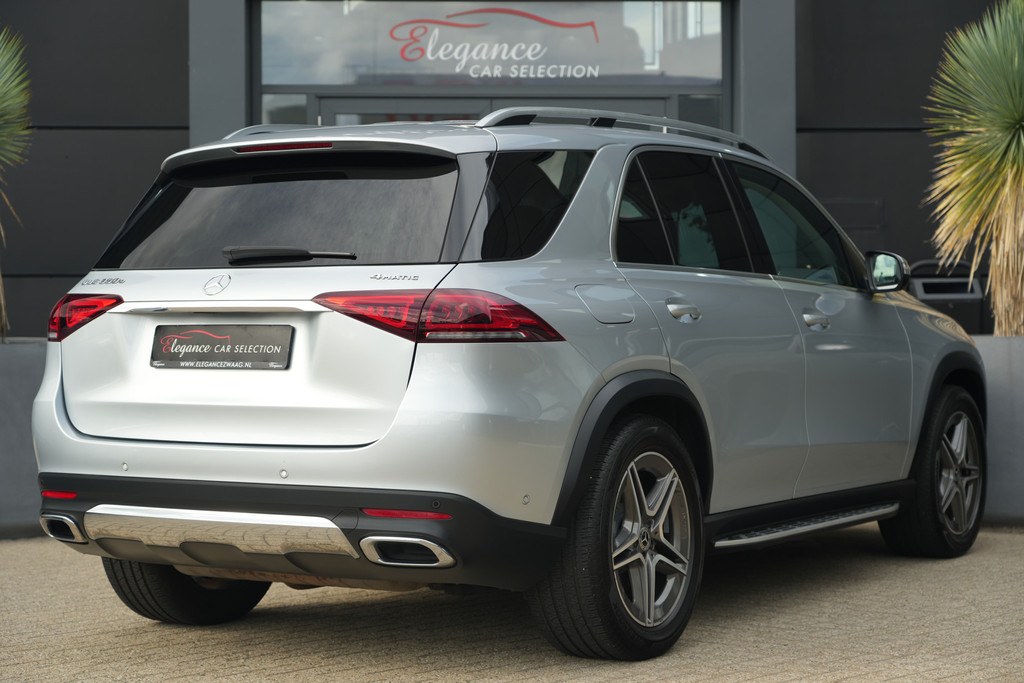 56398241-1.jpg