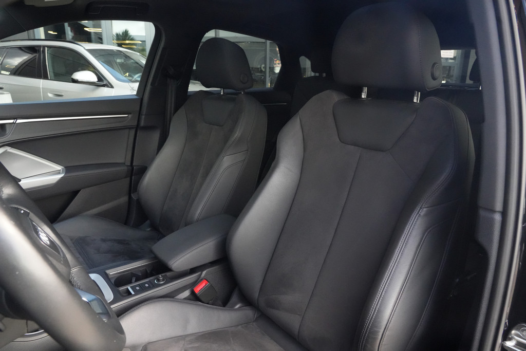 56481479-3.jpg