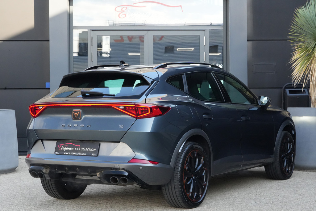 56594031-1.jpg