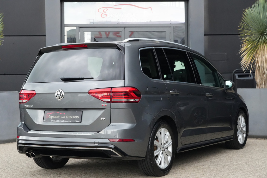 56604362-1.jpg