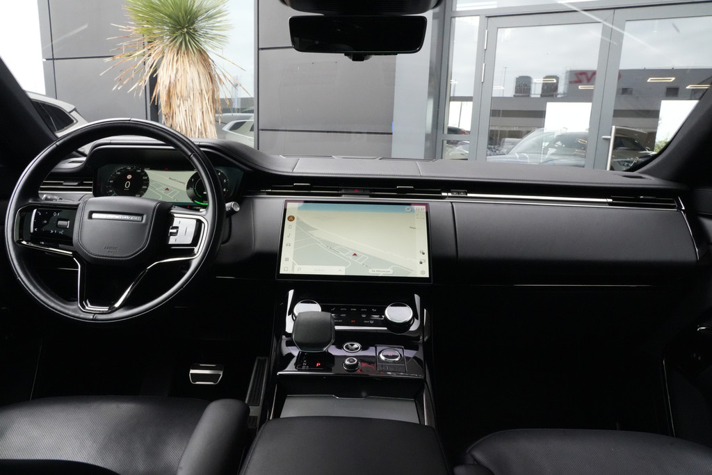 56678483-2.jpg